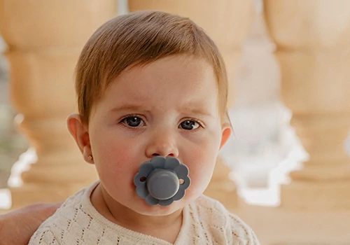 pacifiers with ergonomic shield wonder