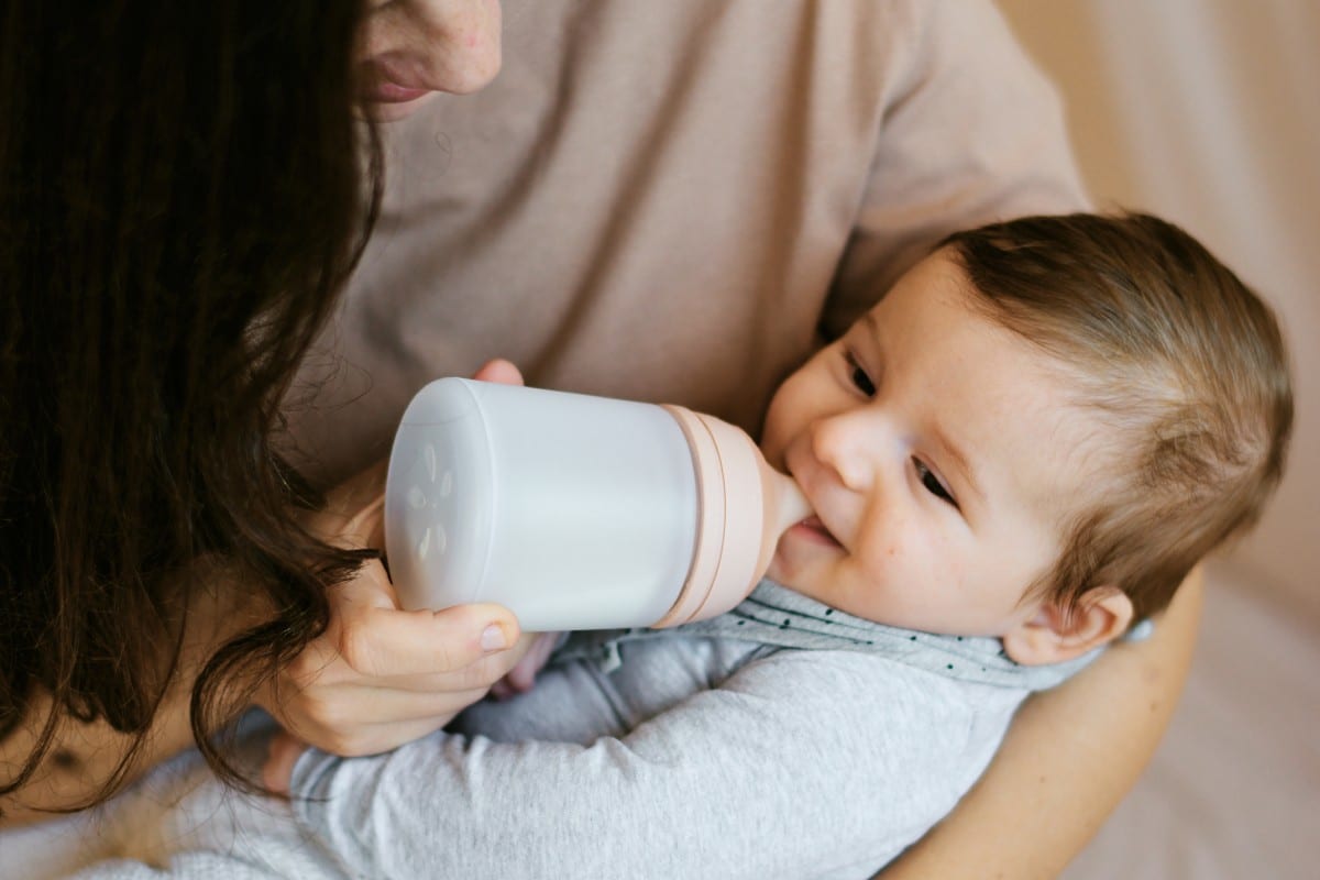 Cómo elegir las mejores leches para recién nacido en 2024